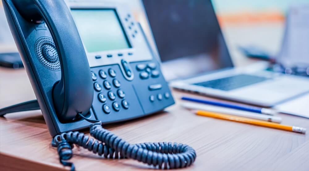 benefits of a hosted phone system